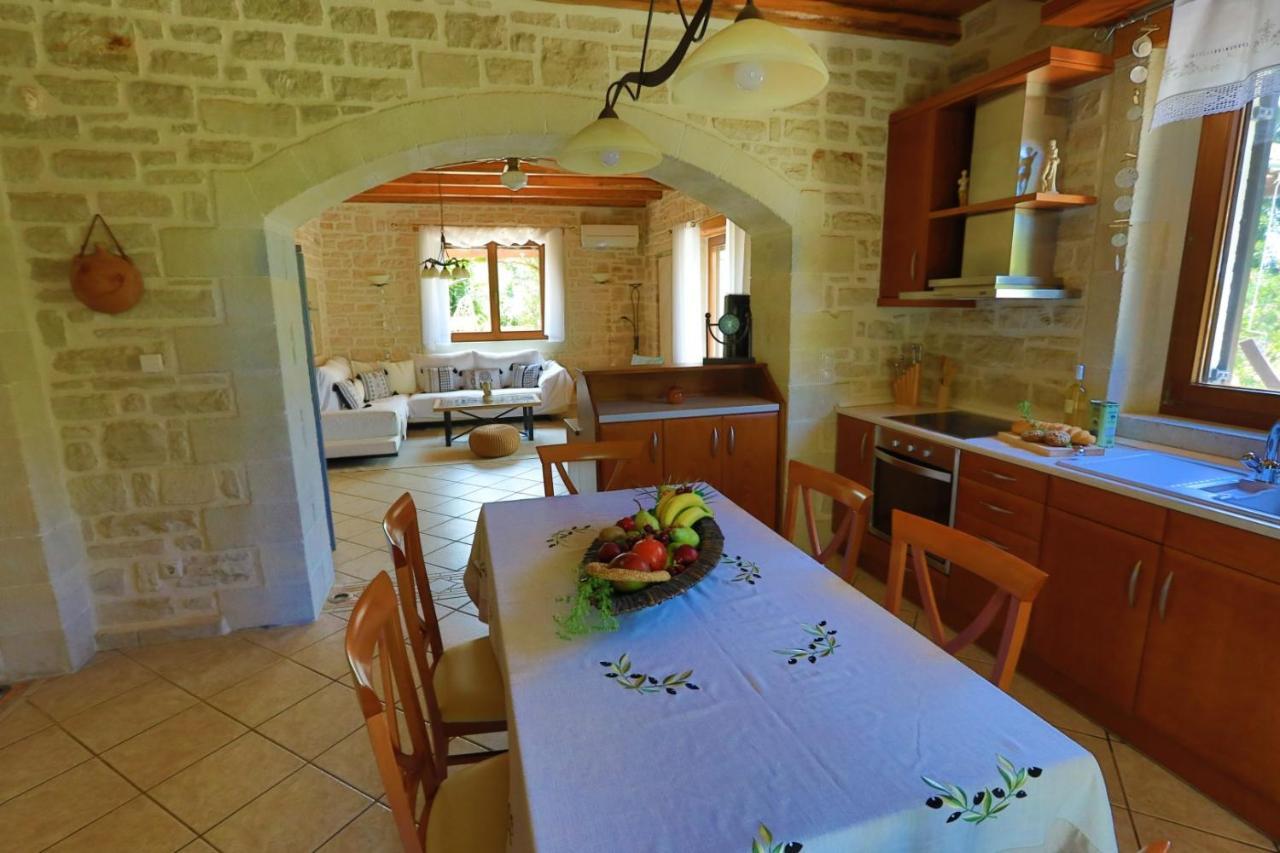 Villa Harmony, Steinvilla Prinés Exterior foto