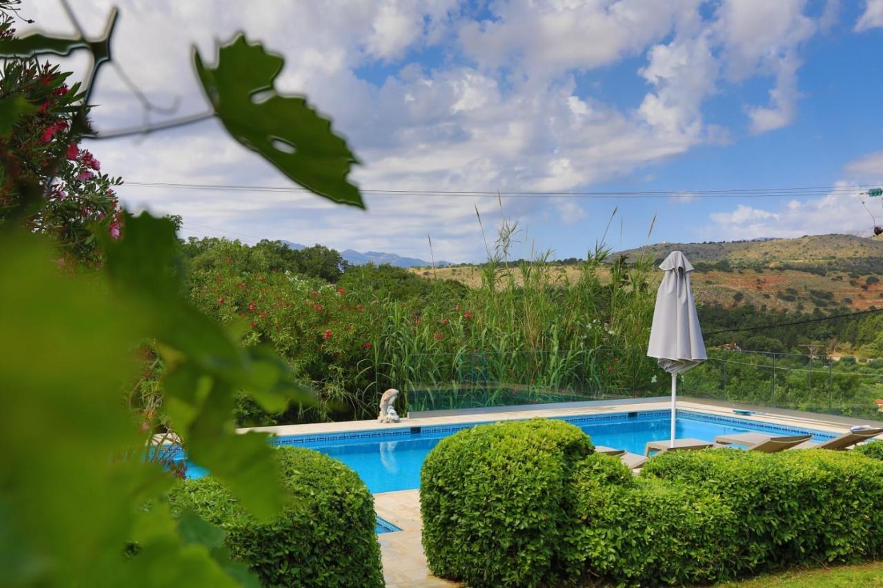 Villa Harmony, Steinvilla Prinés Exterior foto