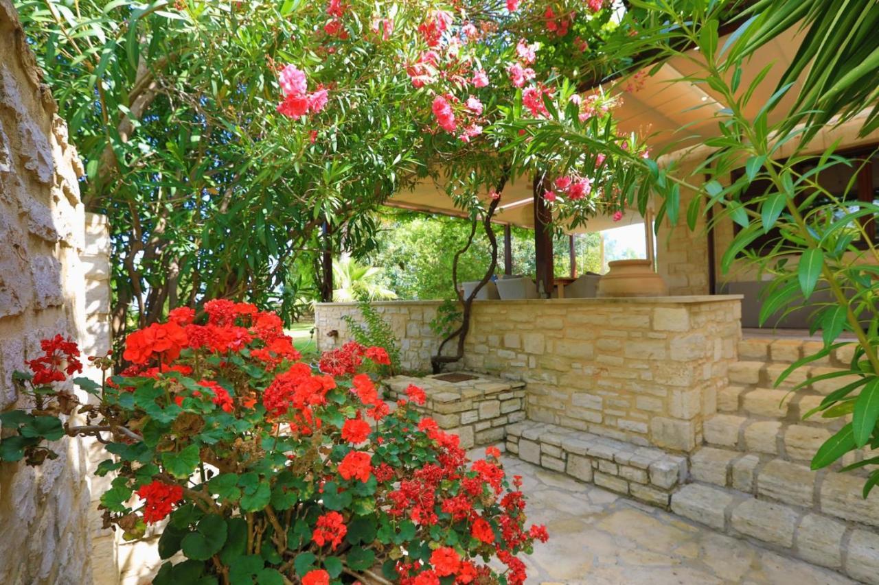 Villa Harmony, Steinvilla Prinés Exterior foto